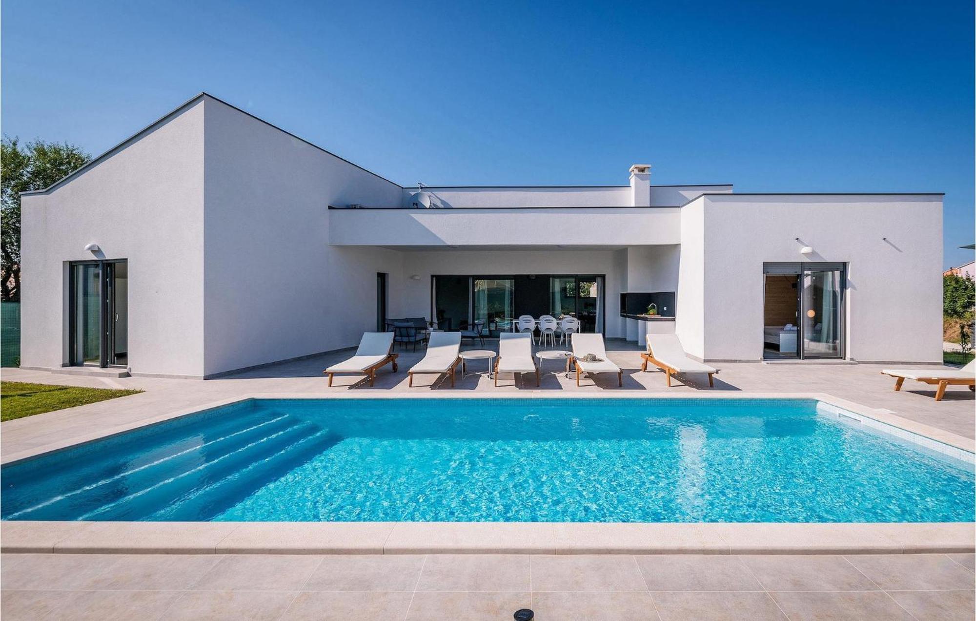Mateo Holiday home